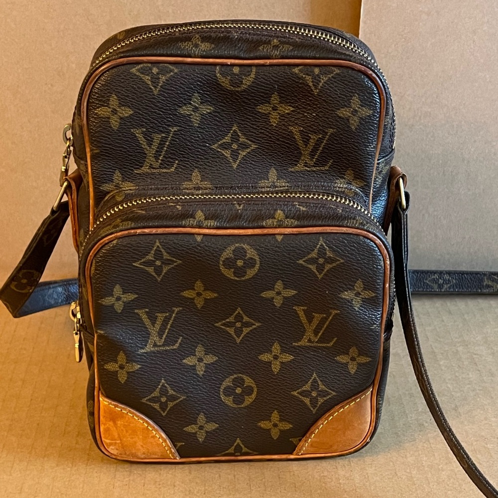 Louis Vuitton Cross Body